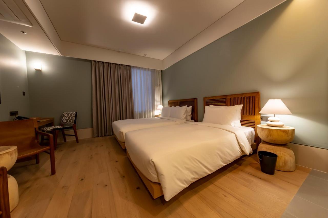 Hound Hotel Haeundae Signature Puszan Kültér fotó