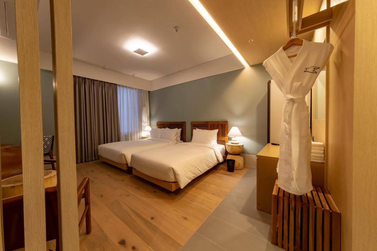 Hound Hotel Haeundae Signature Puszan Kültér fotó