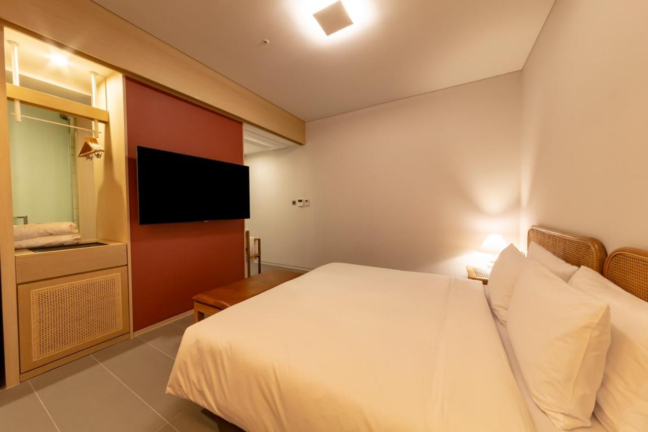 Hound Hotel Haeundae Signature Puszan Kültér fotó