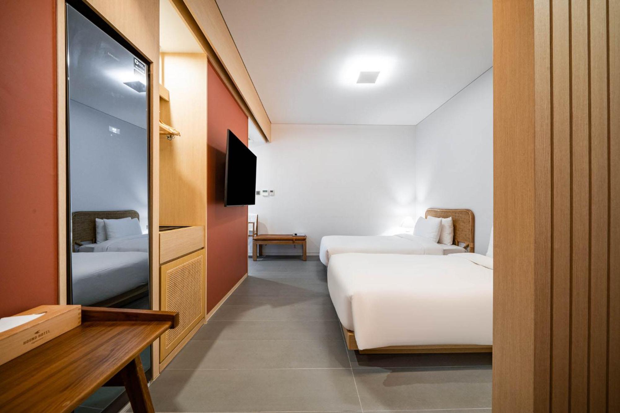 Hound Hotel Haeundae Signature Puszan Kültér fotó
